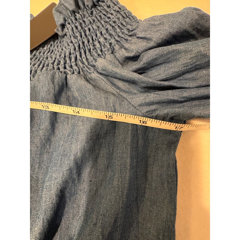 Amoli Off Shoulder Lightweight Denim Top Size S NWT - Picture 7 of 7